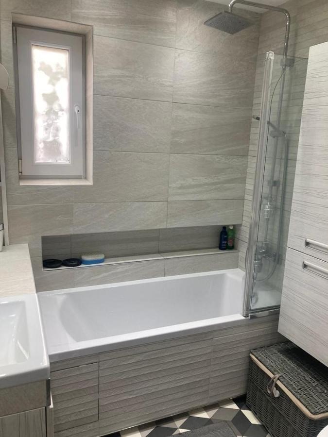 스카버러 Peasholm Luxury House 빌라 외부 사진